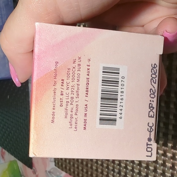 Holifrog Tashmoo water Lily milk wash - Picture 7 of 7